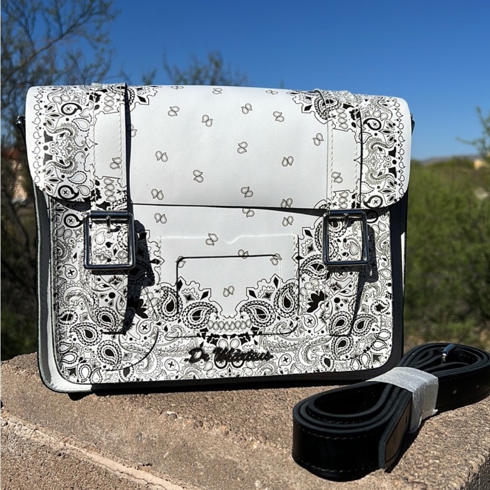 New Dr. Martens White & Black Paisley Floral Bandana 11 In Satchel Bag